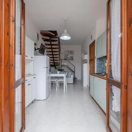 Design Villetta Con Terrazza Panoramica E Patio *